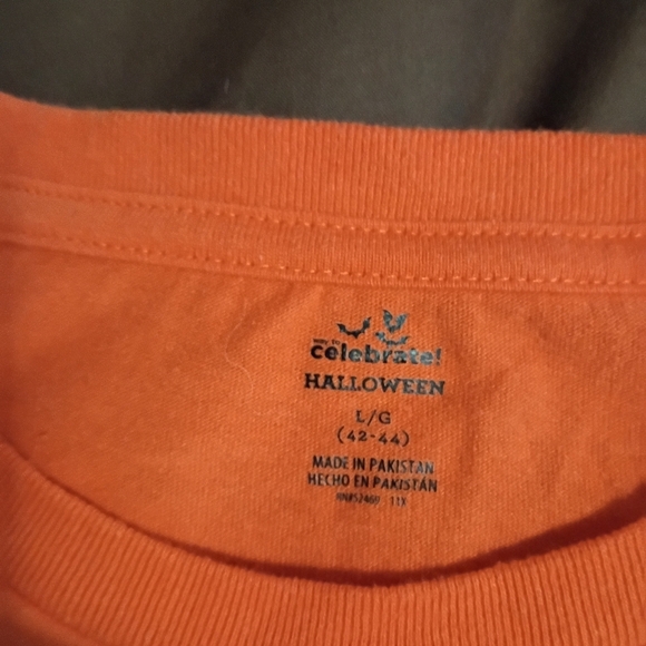 Jack O Lantern Pumpkin T-shirt - Picture 2 of 3